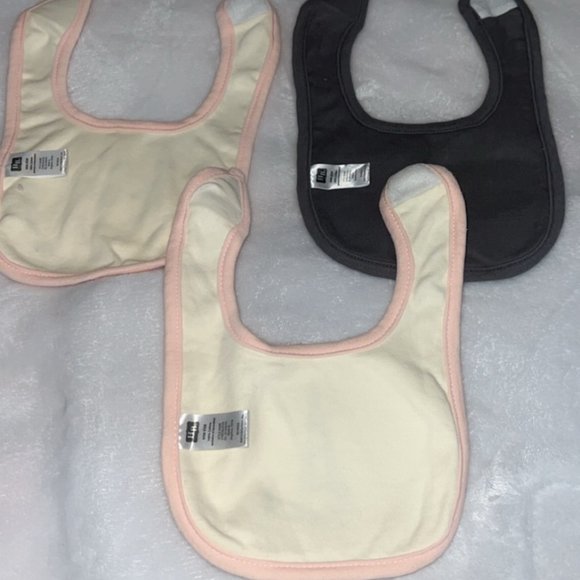 Hudson Baby 3 Pack Baby Bibs NWT - Picture 6 of 6